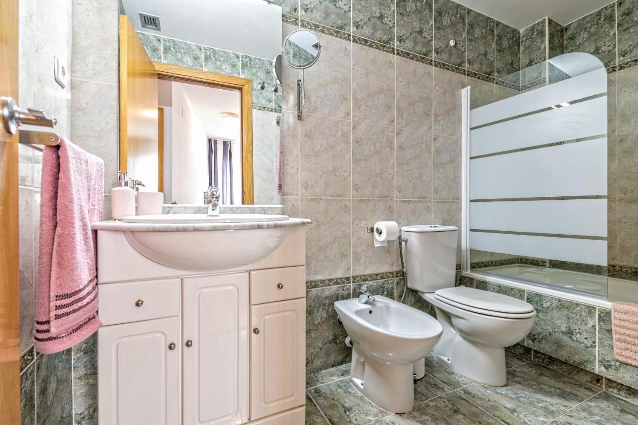 Calido Apartamento Con Piscina En Barcelona Ripollet Luaran gambar