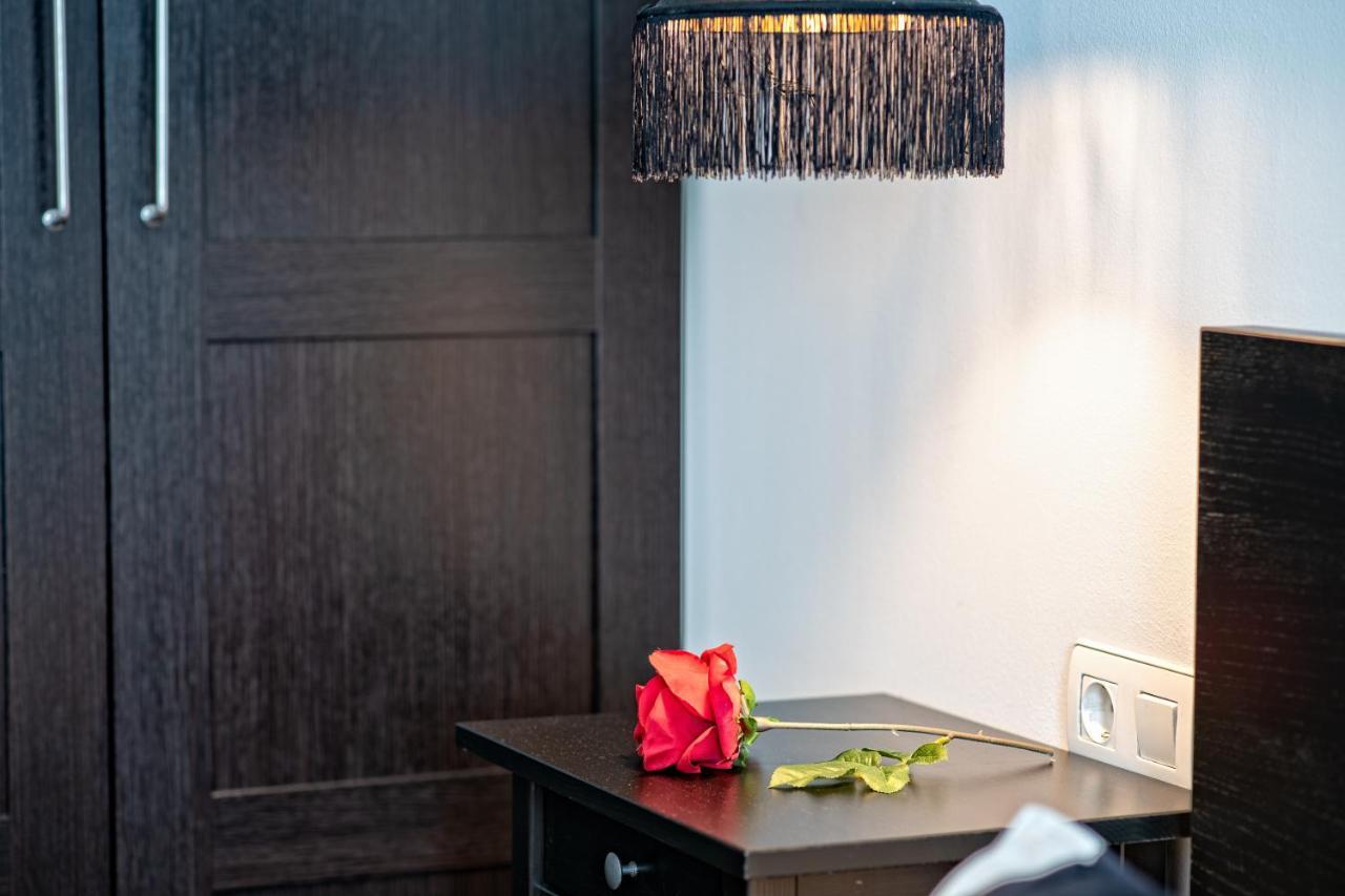 Calido Apartamento Con Piscina En Barcelona Ripollet Luaran gambar
