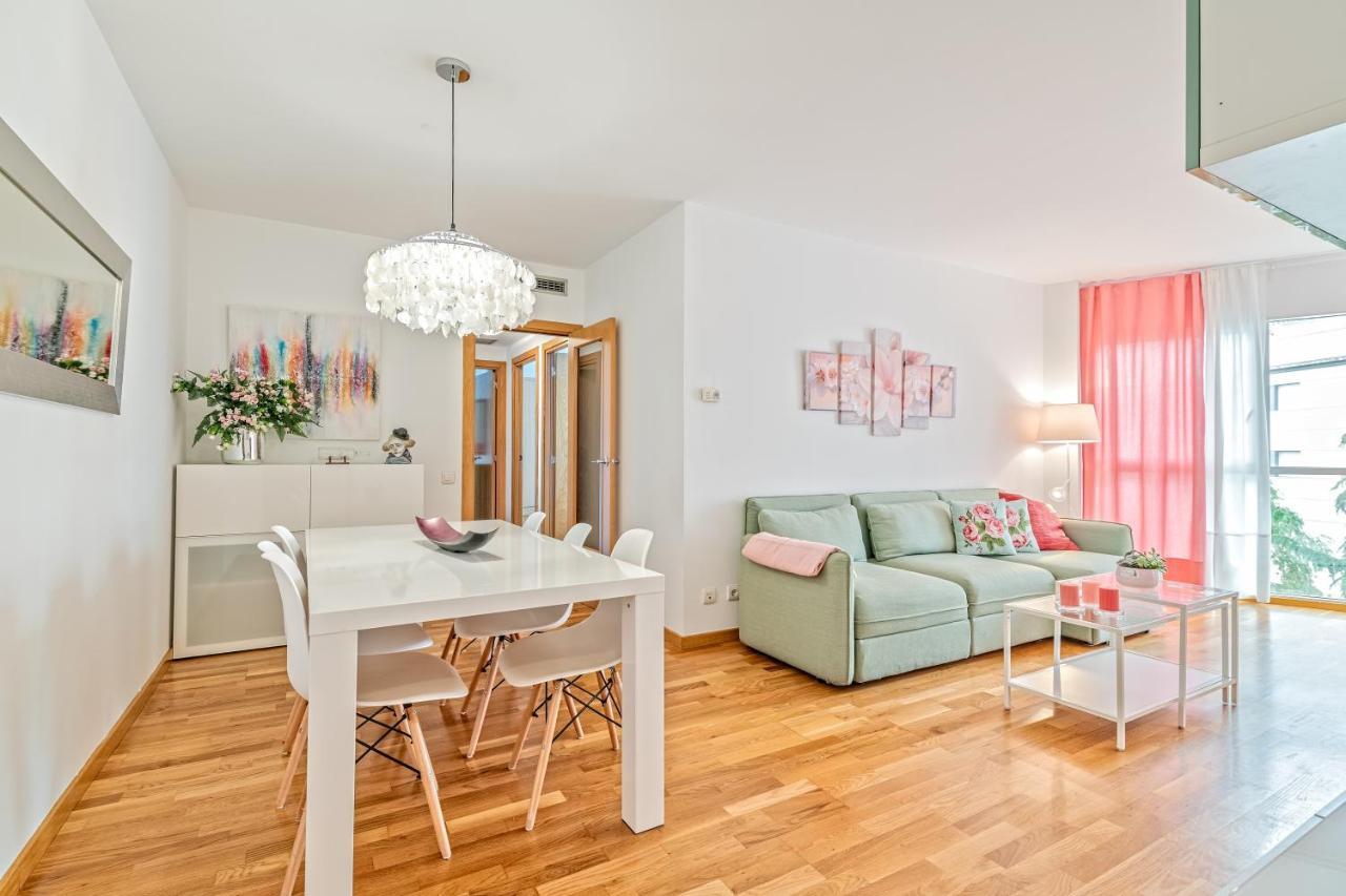 Calido Apartamento Con Piscina En Barcelona Ripollet Luaran gambar