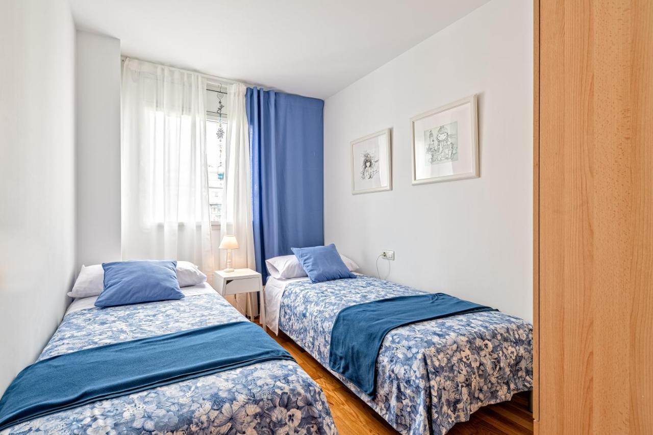 Calido Apartamento Con Piscina En Barcelona Ripollet Luaran gambar