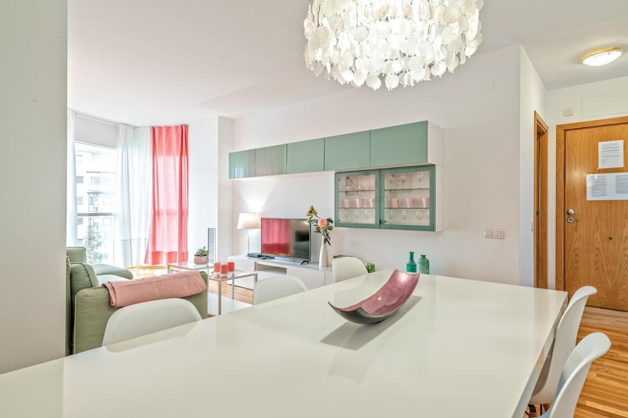 Calido Apartamento Con Piscina En Barcelona Ripollet Luaran gambar